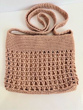 Handcrafted Crochet Crossbody Bag - Blush
